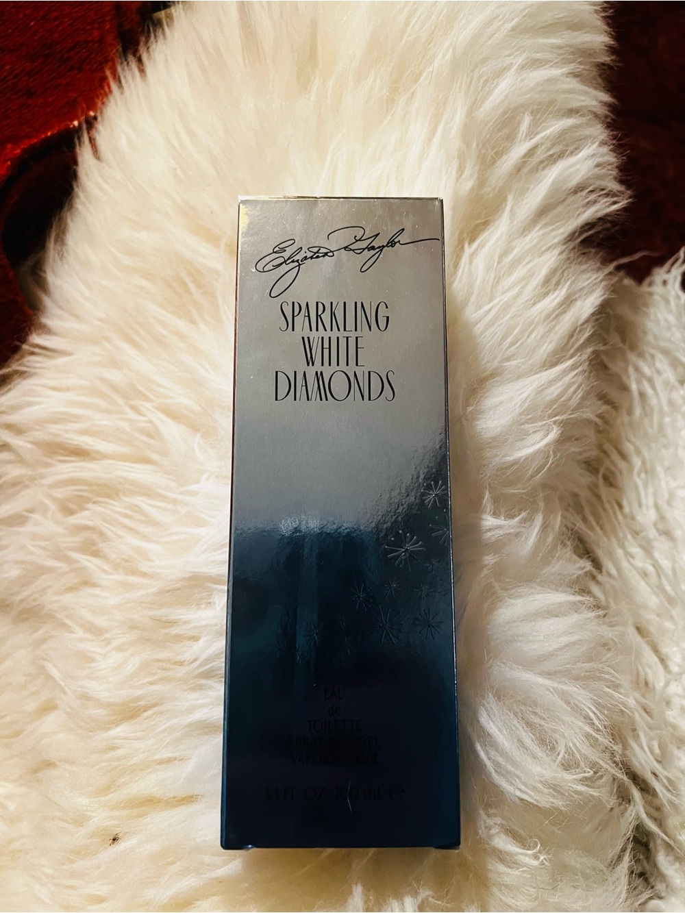 Elizabeth Taylor Sparkling White Diamonds Eau de Toilette - White/Silver